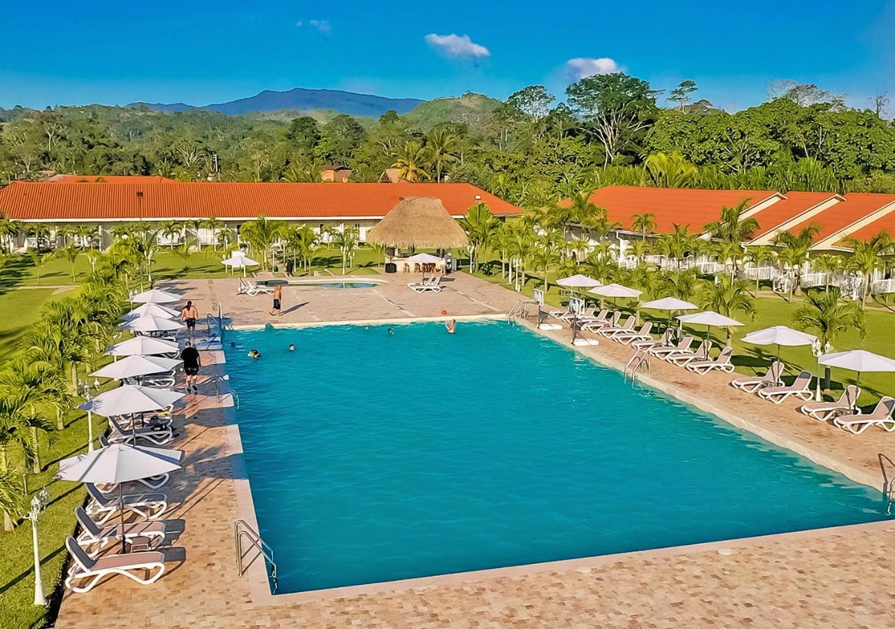 Bella Terra Laguna Azul & Resort Sauce