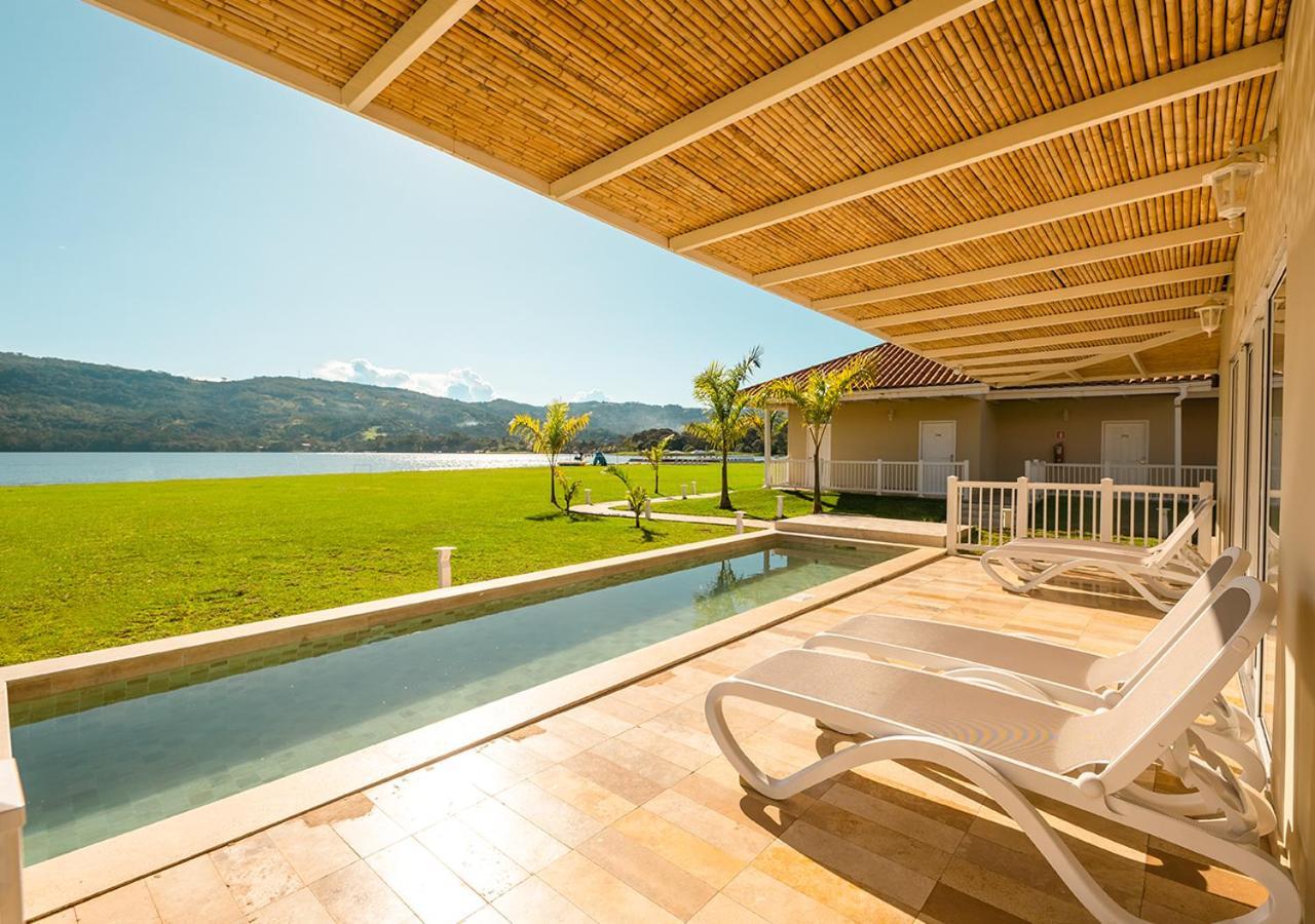 Bella Terra Laguna Azul &