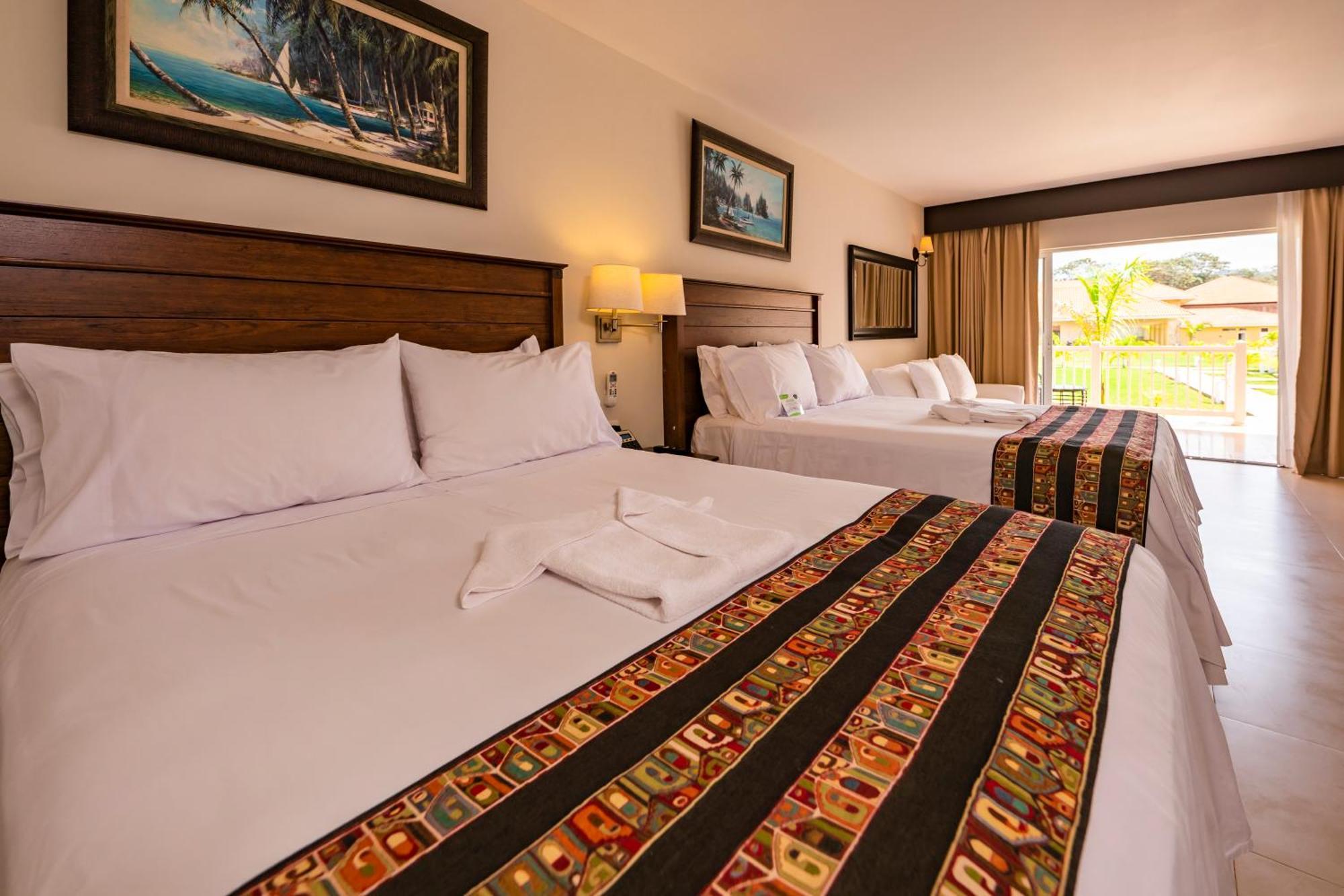 Bella Terra Laguna Azul & 5*